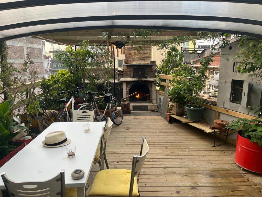 Central Apartment Kadikoy Terrace Bbq Close 2 Block Ferry Bull Metro Nighlife Istanbulská provincie Exteriér fotografie