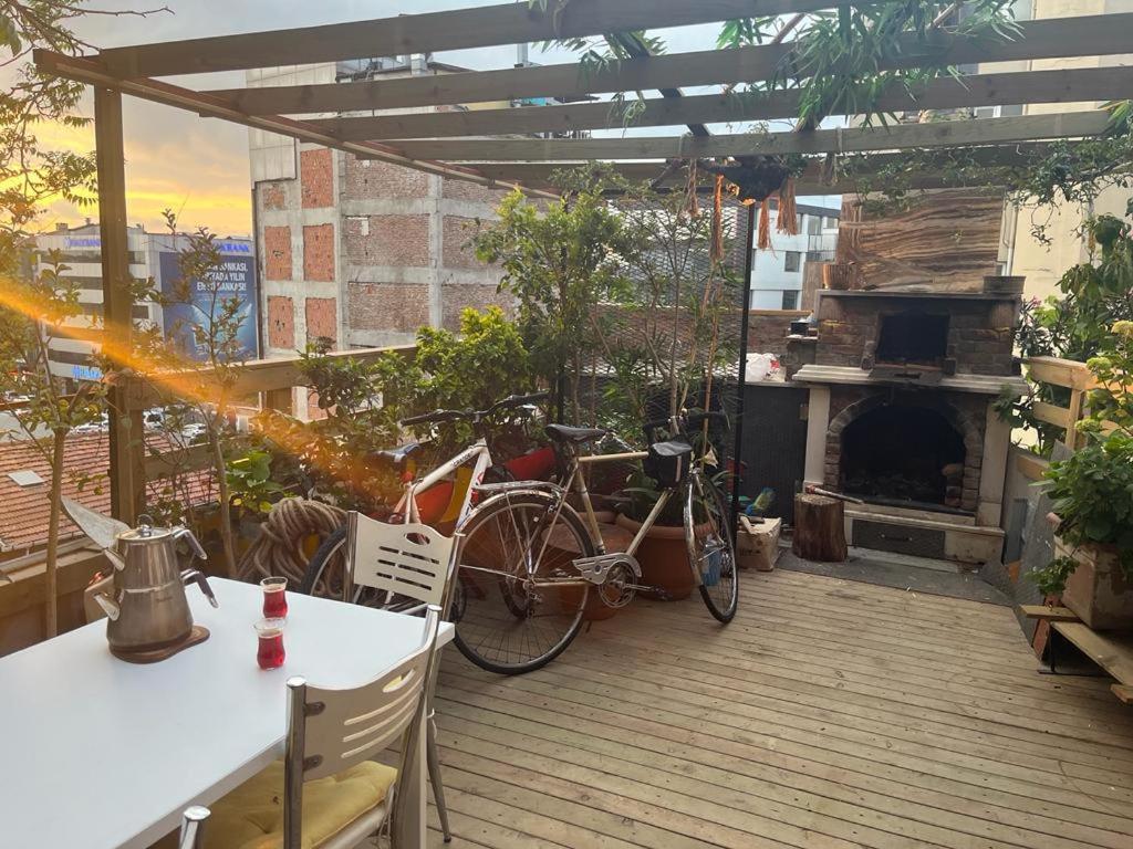 Central Apartment Kadikoy Terrace Bbq Close 2 Block Ferry Bull Metro Nighlife Istanbulská provincie Exteriér fotografie